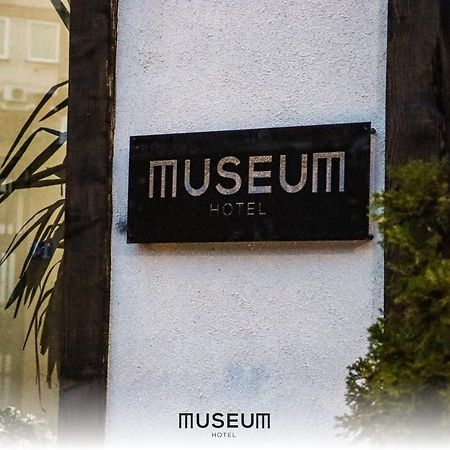 Museum Hotel Prishtinë Luaran gambar