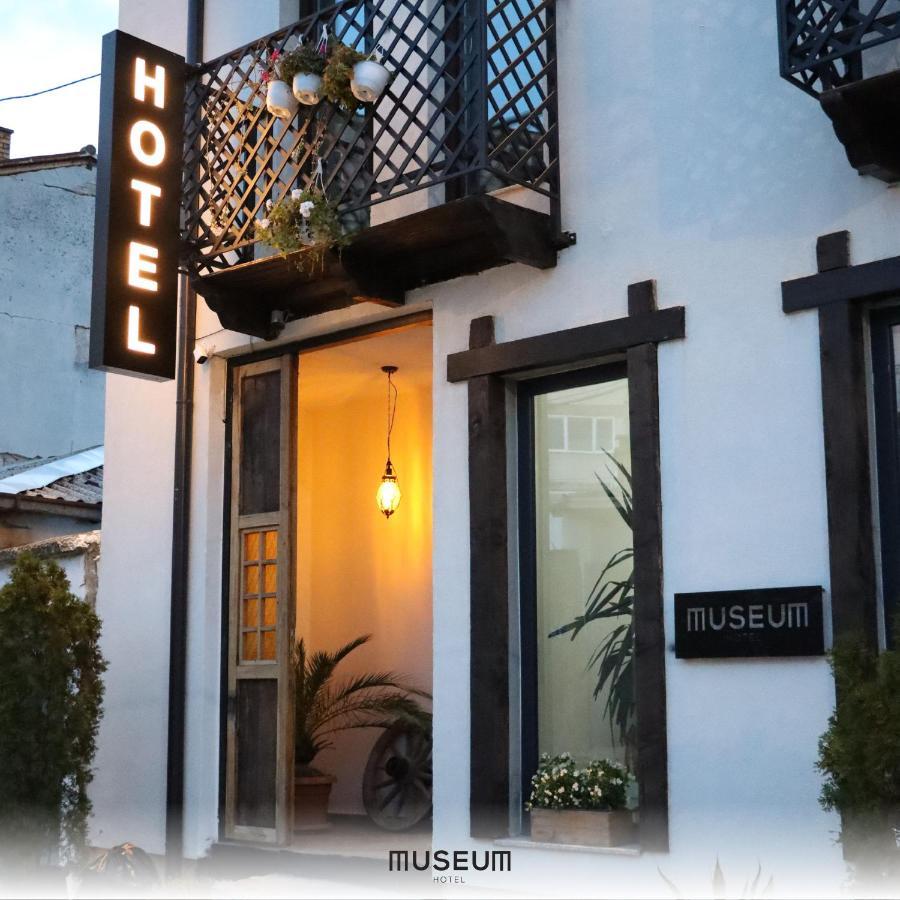 Museum Hotel Prishtinë Luaran gambar