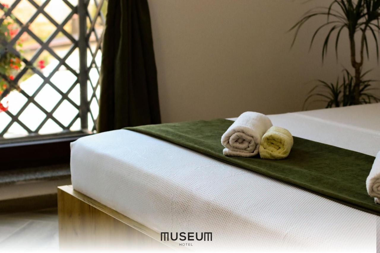 Museum Hotel Prishtinë Luaran gambar